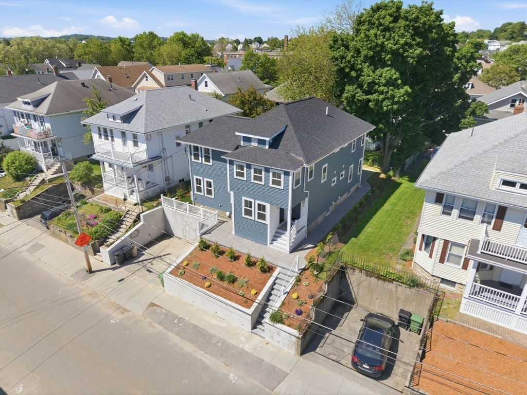 Watertown, Massachusetts, 02472, United States, 3 Bedrooms Bedrooms, ,3 BathroomsBathrooms,Residential,For Sale,2048404