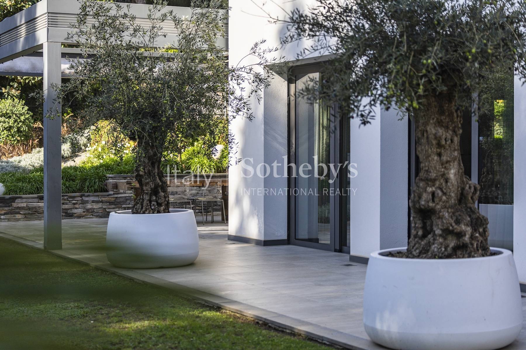  Exclusive villa surrounded by greenery just steps from the sea - 物件實景