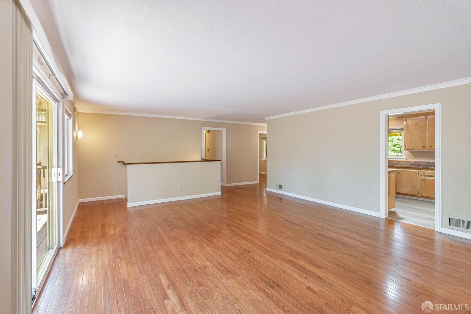 San Mateo, California, 94402, United States, 3 Bedrooms Bedrooms, ,3 BathroomsBathrooms,Residential,For Sale,1895374