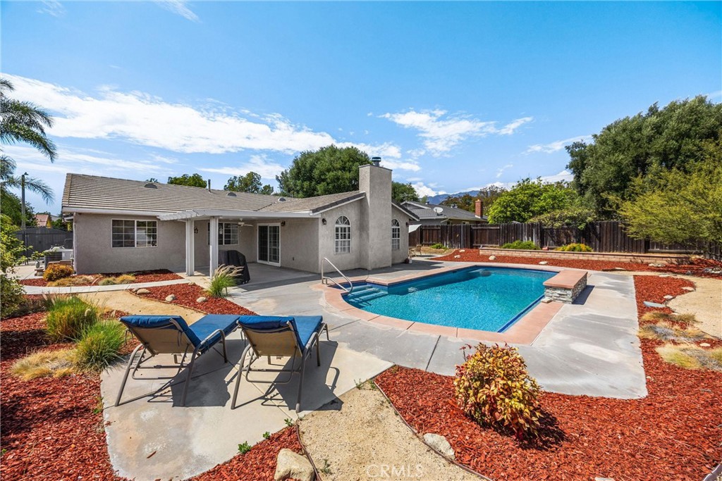 Upland, California, 91786, United States, 5 Bedrooms Bedrooms, ,2 BathroomsBathrooms,Residential,For Sale,1927860