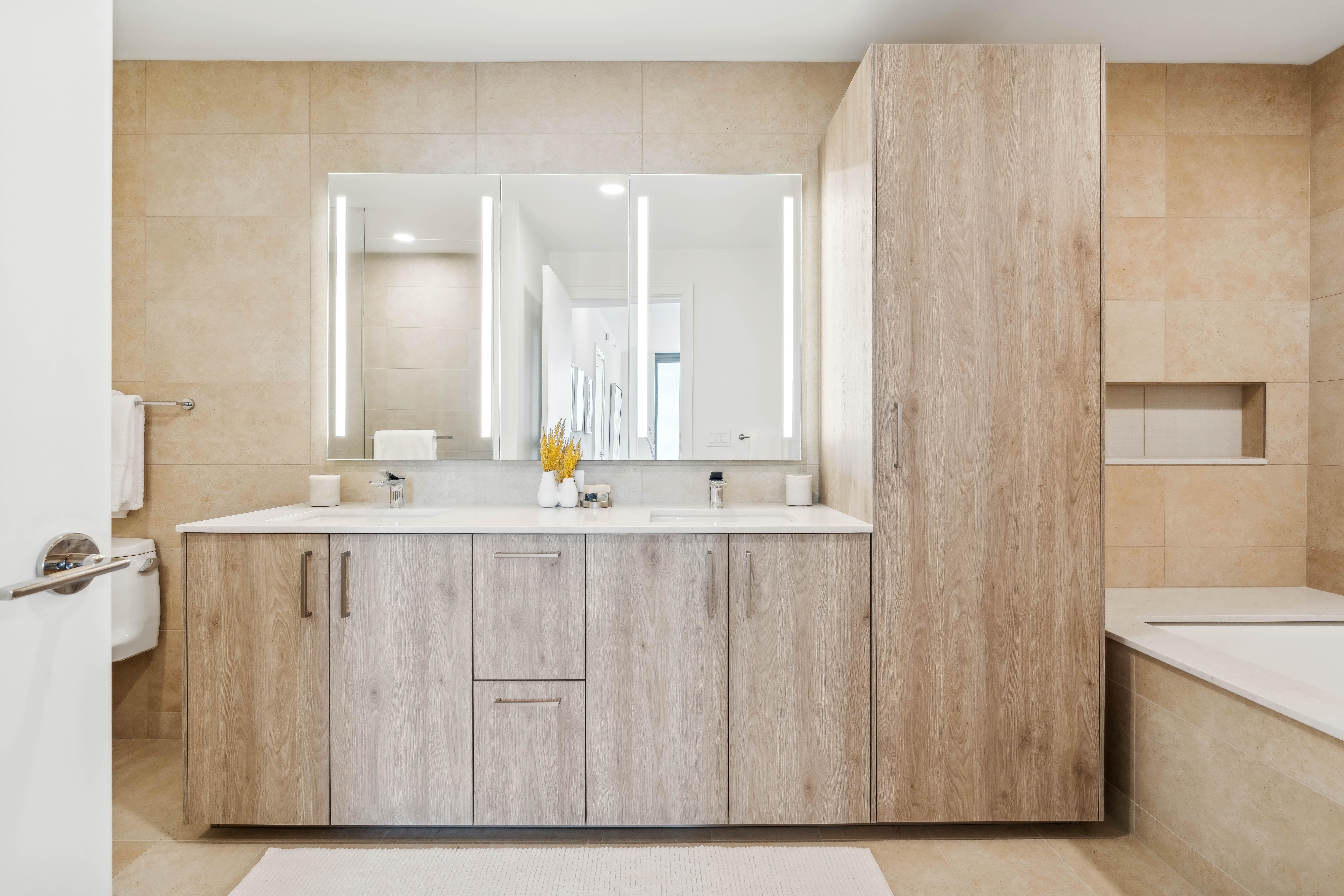  Experience Luxury Resort-style Lakefront Living at Cirrus - 物件實景