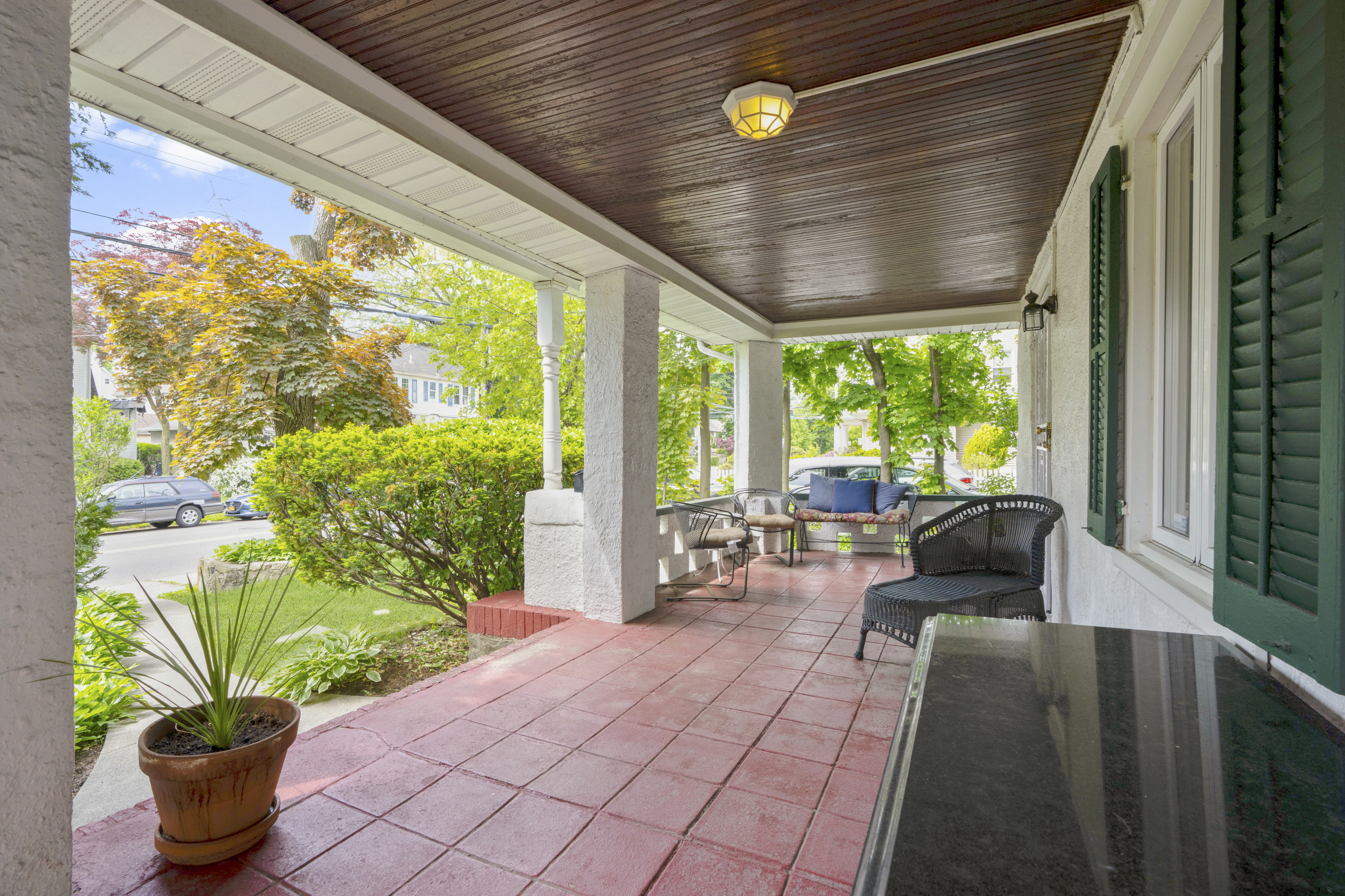  Classic New Rochelle Colonial - 物件實景