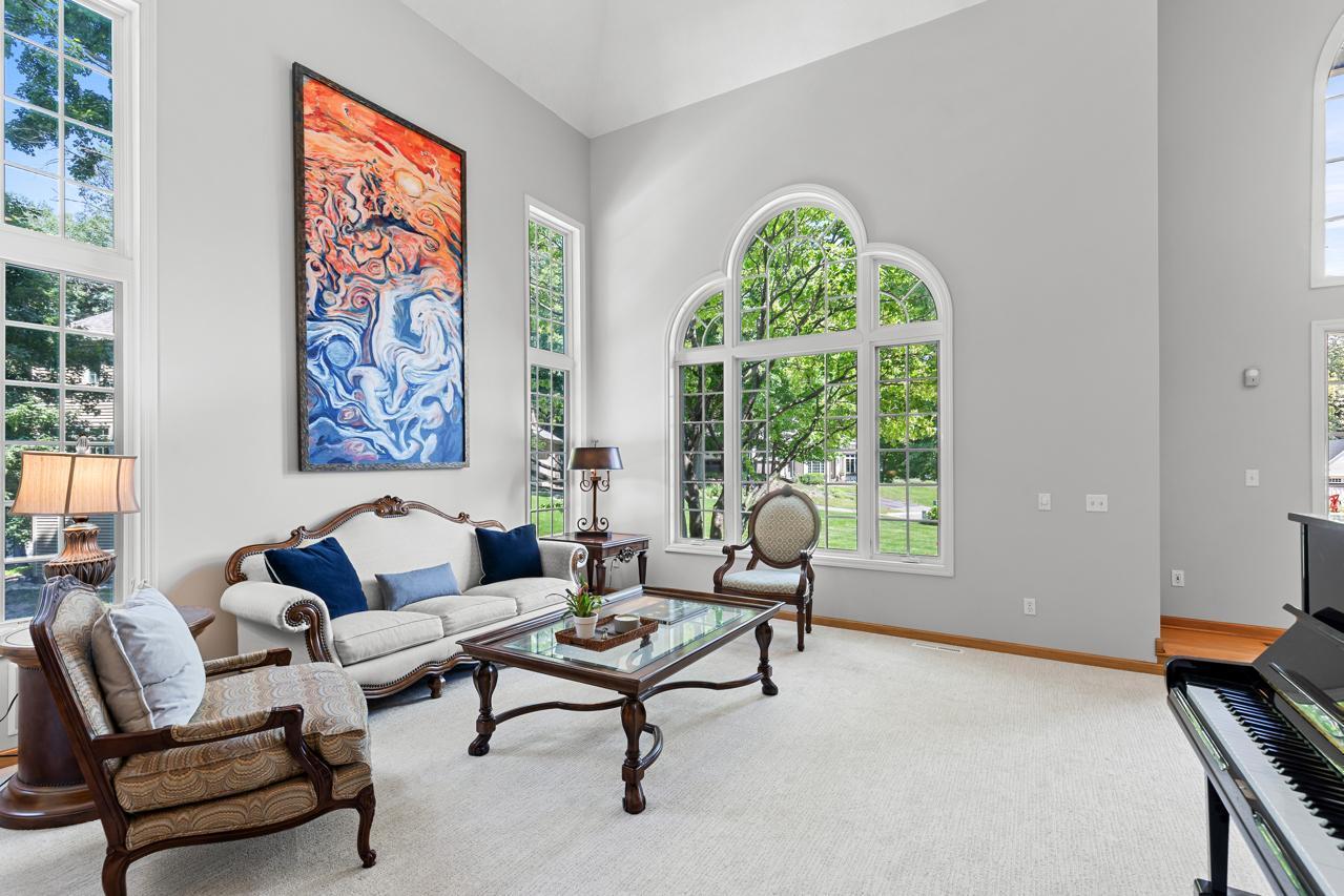 Chanhassen, Minnesota, 55317, United States, 5 Bedrooms Bedrooms, ,3 BathroomsBathrooms,Residential,For Sale,1926226