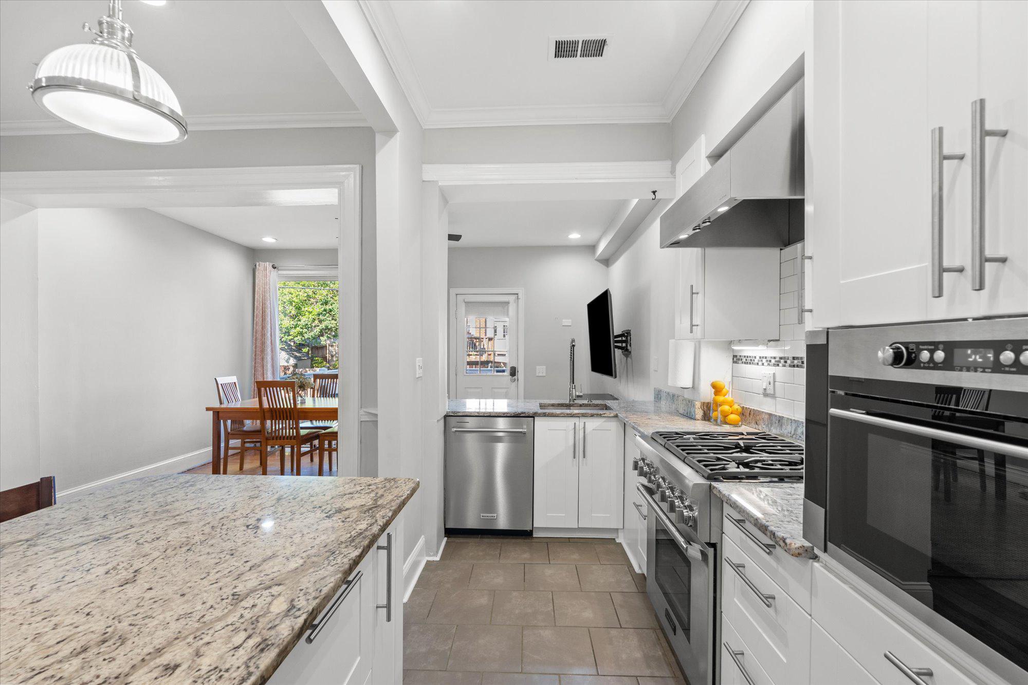  2305 38th Street NW, Washington, DC, 20007 - 物件實景