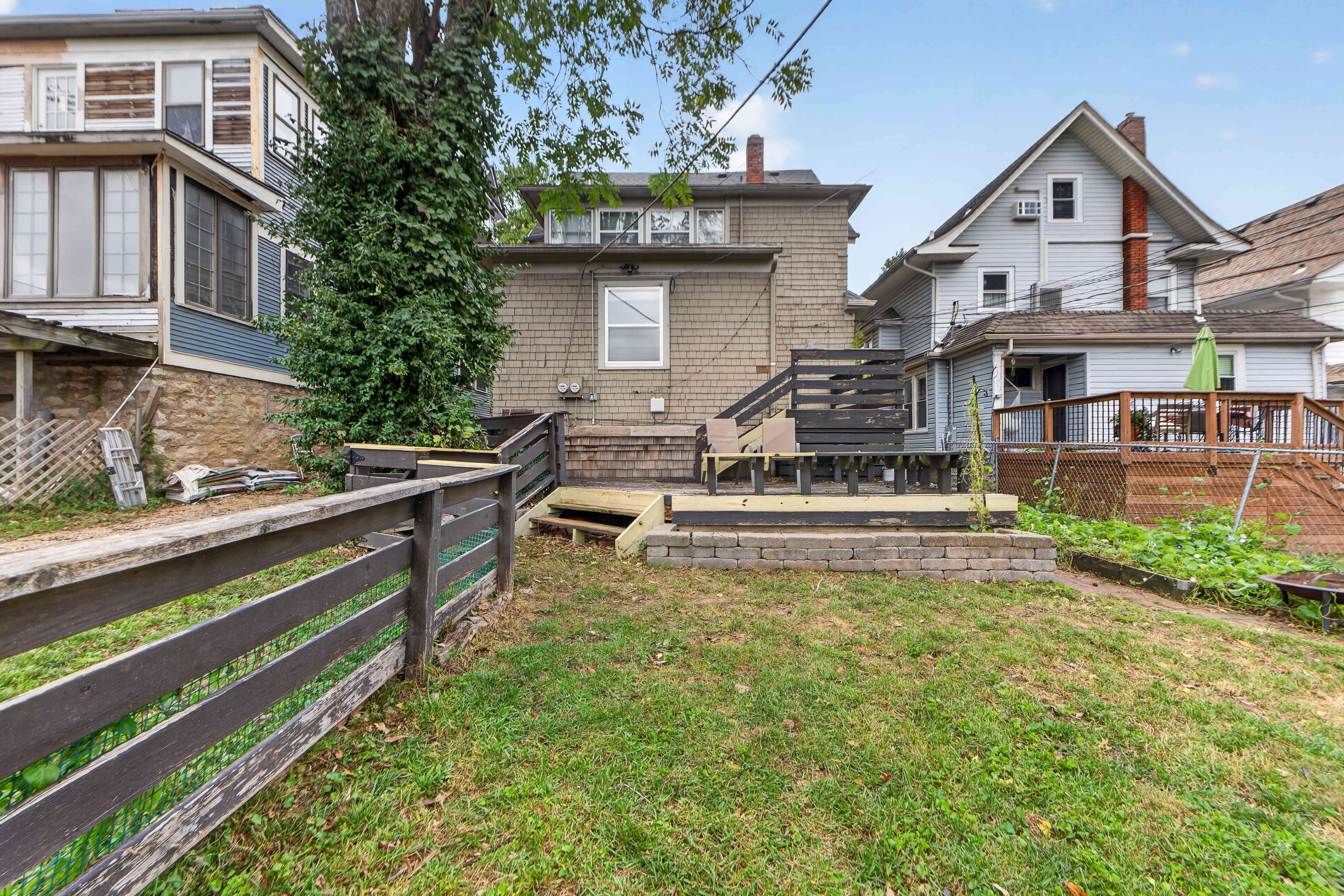  4232 Campbell Street, Kansas City, MO 64110 - 物件實景