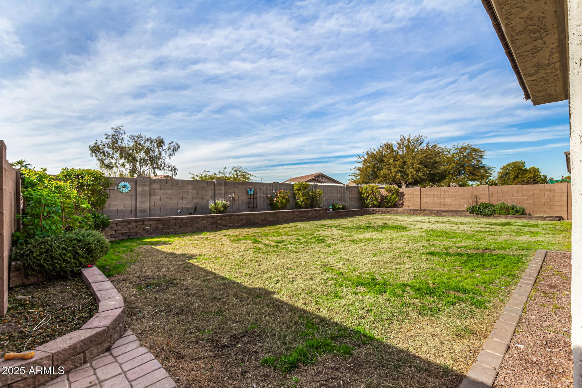 Glendale, Arizona, 85305, United States, 4 Bedrooms Bedrooms, ,5 BathroomsBathrooms,Residential,For Sale,1881067