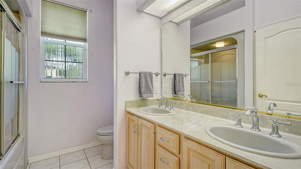 Sarasota, Florida, 34241, United States, 4 Bedrooms Bedrooms, ,4 BathroomsBathrooms,Residential,For Sale,1827785
