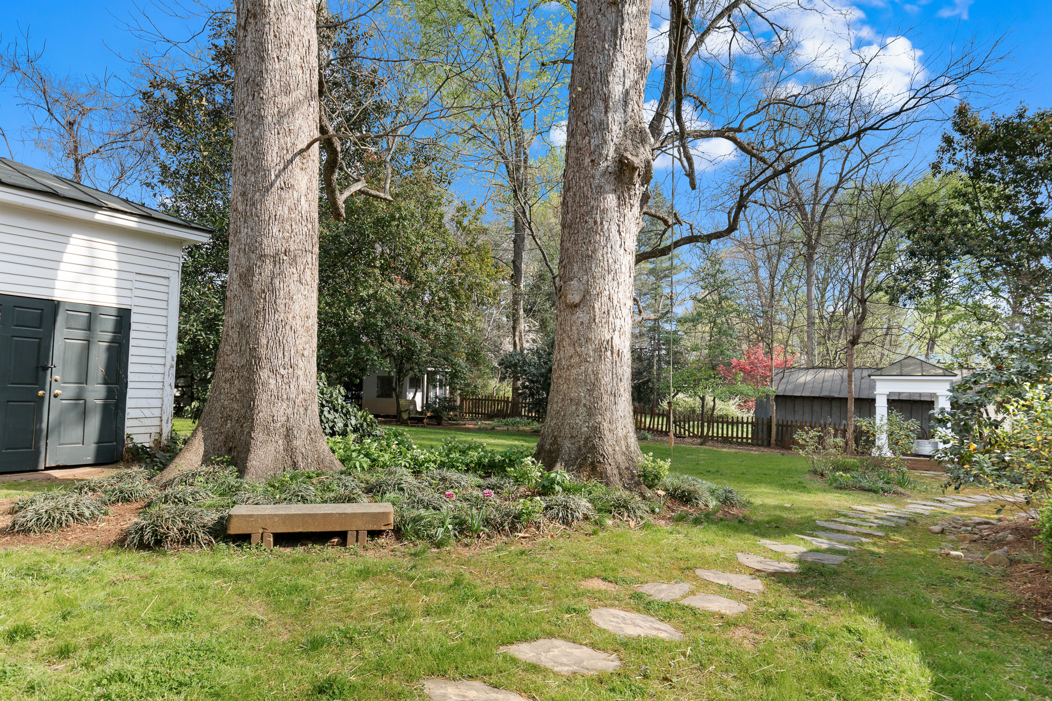  318 North Churton Street, Hillsborough, NC 27278 - 物件實景