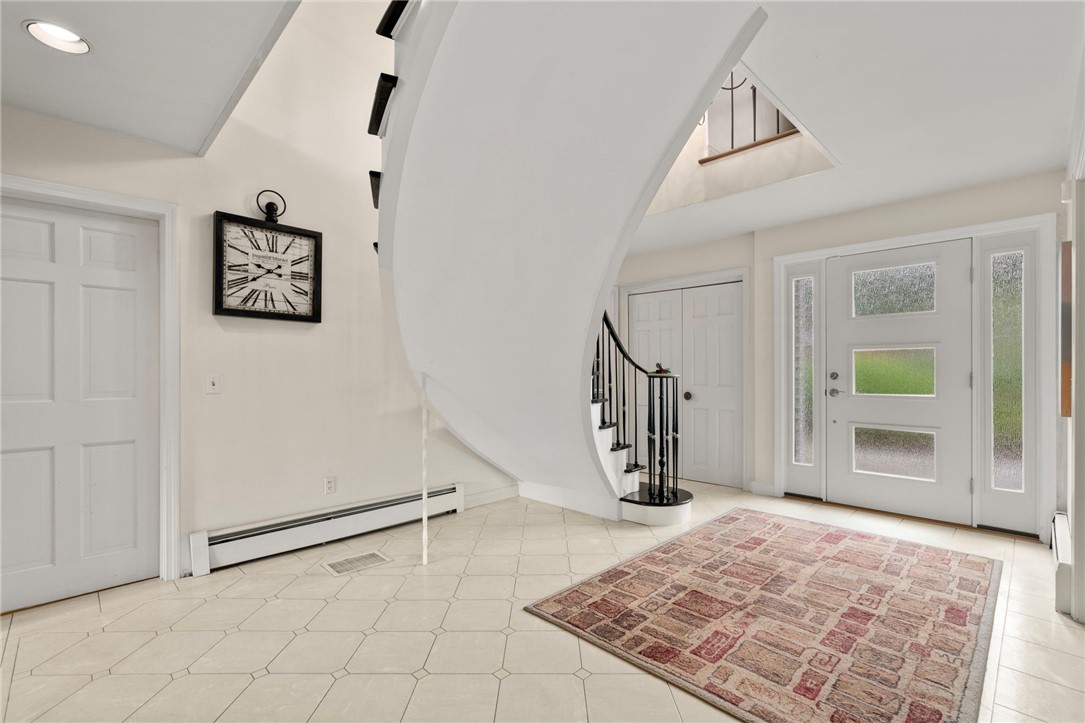 Cranston, Rhode Island, 02920, United States, 4 Bedrooms Bedrooms, ,5 BathroomsBathrooms,Residential,For Sale,1916755
