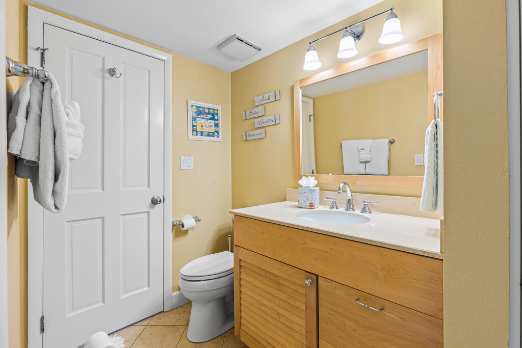 1133 W Ocean Drive, 7, KEY COLONY, Florida, 33051, United States, 3 Bedrooms Bedrooms, ,3 BathroomsBathrooms,Residential,For Sale,1133 W Ocean Drive, 7,1655826
