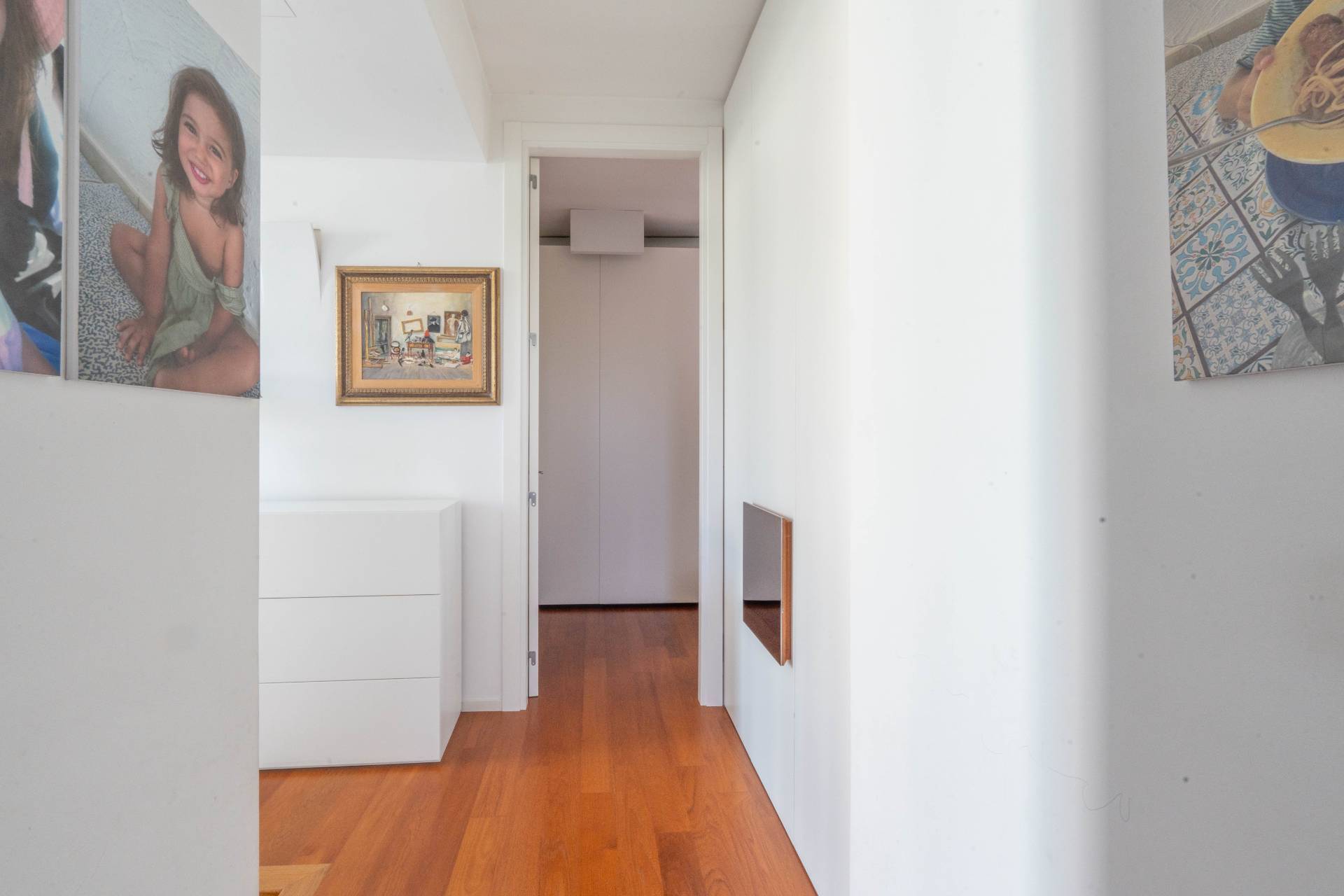 Corso Alcide De Gasperi, Bari, Bari, 70100, IT, 3 Bedrooms Bedrooms, ,4 BathroomsBathrooms,Residential,For Sale,Corso Alcide De Gasperi,1628155