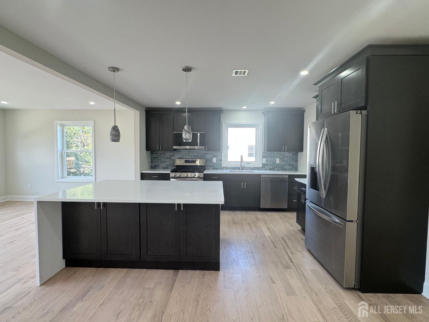 Sayreville, New Jersey, 08857, United States, 4 Bedrooms Bedrooms, ,3 BathroomsBathrooms,Residential,For Sale,1981963