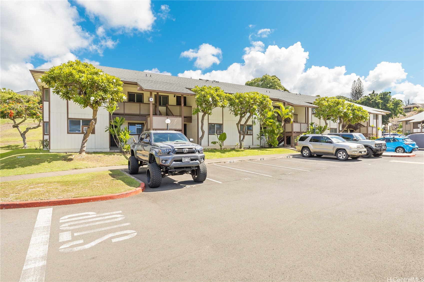 Honolulu, Hawaii, 96818, United States, 2 Bedrooms Bedrooms, ,2 BathroomsBathrooms,Residential,For Sale,1957209