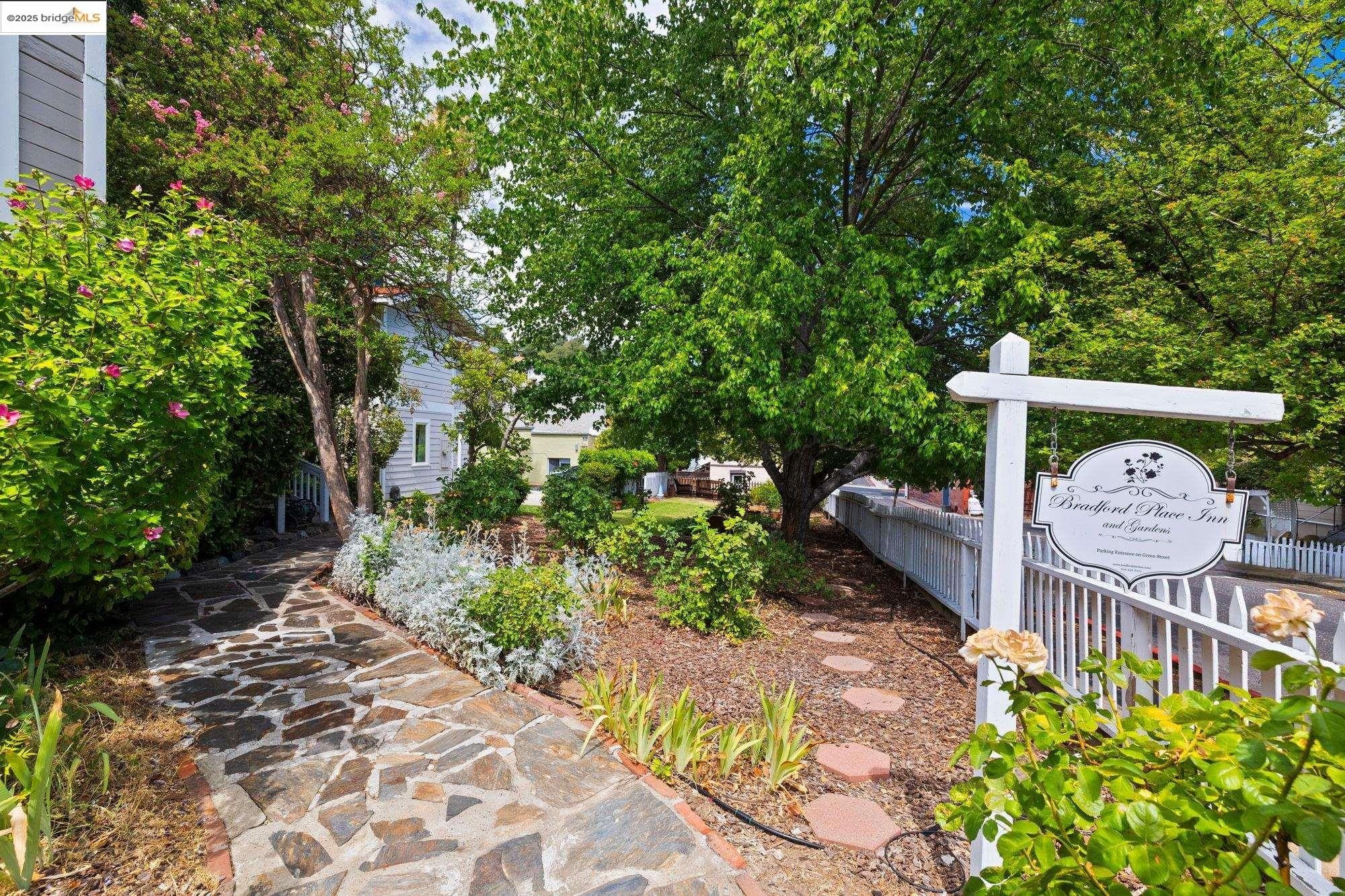 Sonora, California, 95370, United States, 5 Bedrooms Bedrooms, ,5 BathroomsBathrooms,Residential,For Sale,1903686