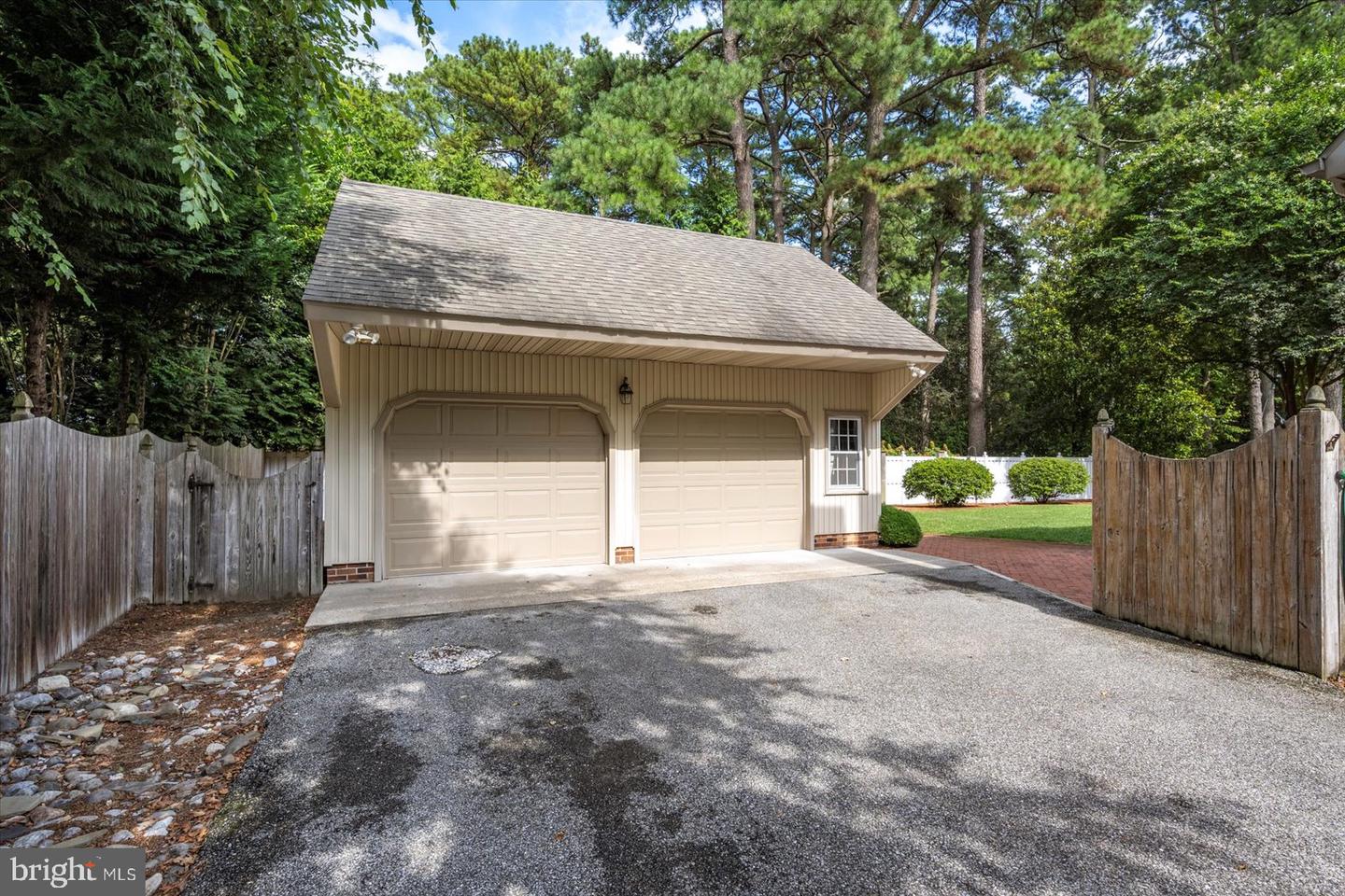 Salisbury, Maryland, 21801, United States, 4 Bedrooms Bedrooms, ,3 BathroomsBathrooms,Residential,For Sale,1898591