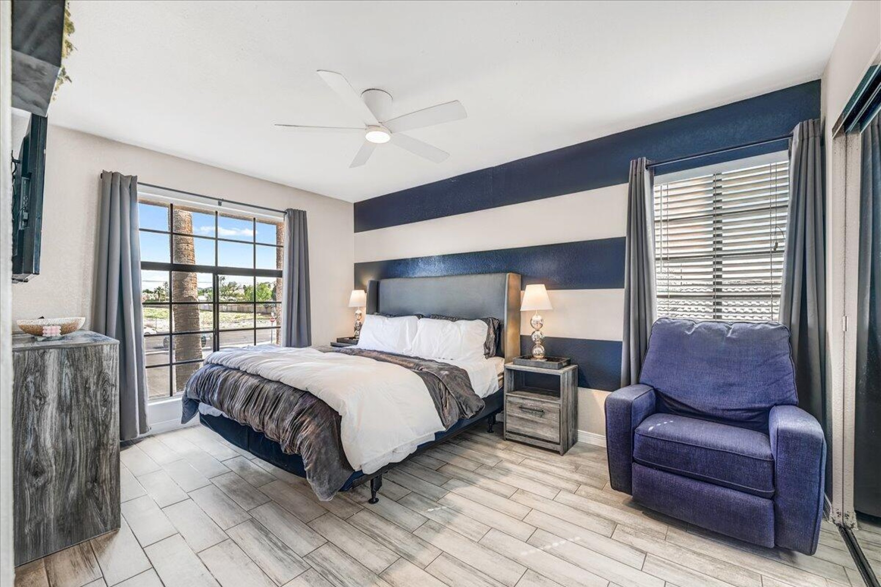  843 E Audrey Lane  Phoenix, AZ - 物件實景