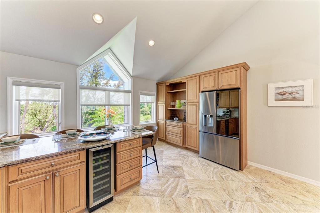 Bradenton, Florida, 34210, United States, 2 Bedrooms Bedrooms, ,2 BathroomsBathrooms,Residential,For Sale,1897662