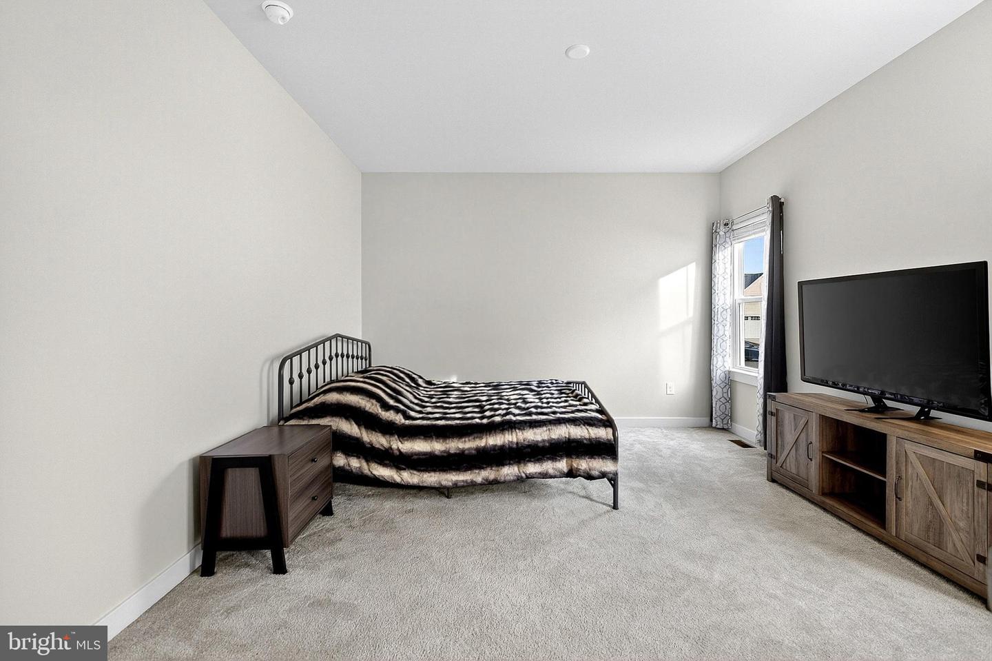 LEWES, Delaware, 19958, United States, 3 Bedrooms Bedrooms, ,4 BathroomsBathrooms,Residential,For Sale,1988881