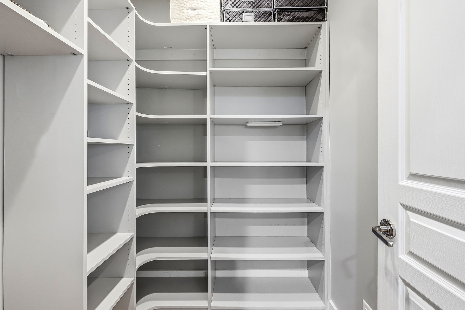  FAIRVIEW - 物件實景