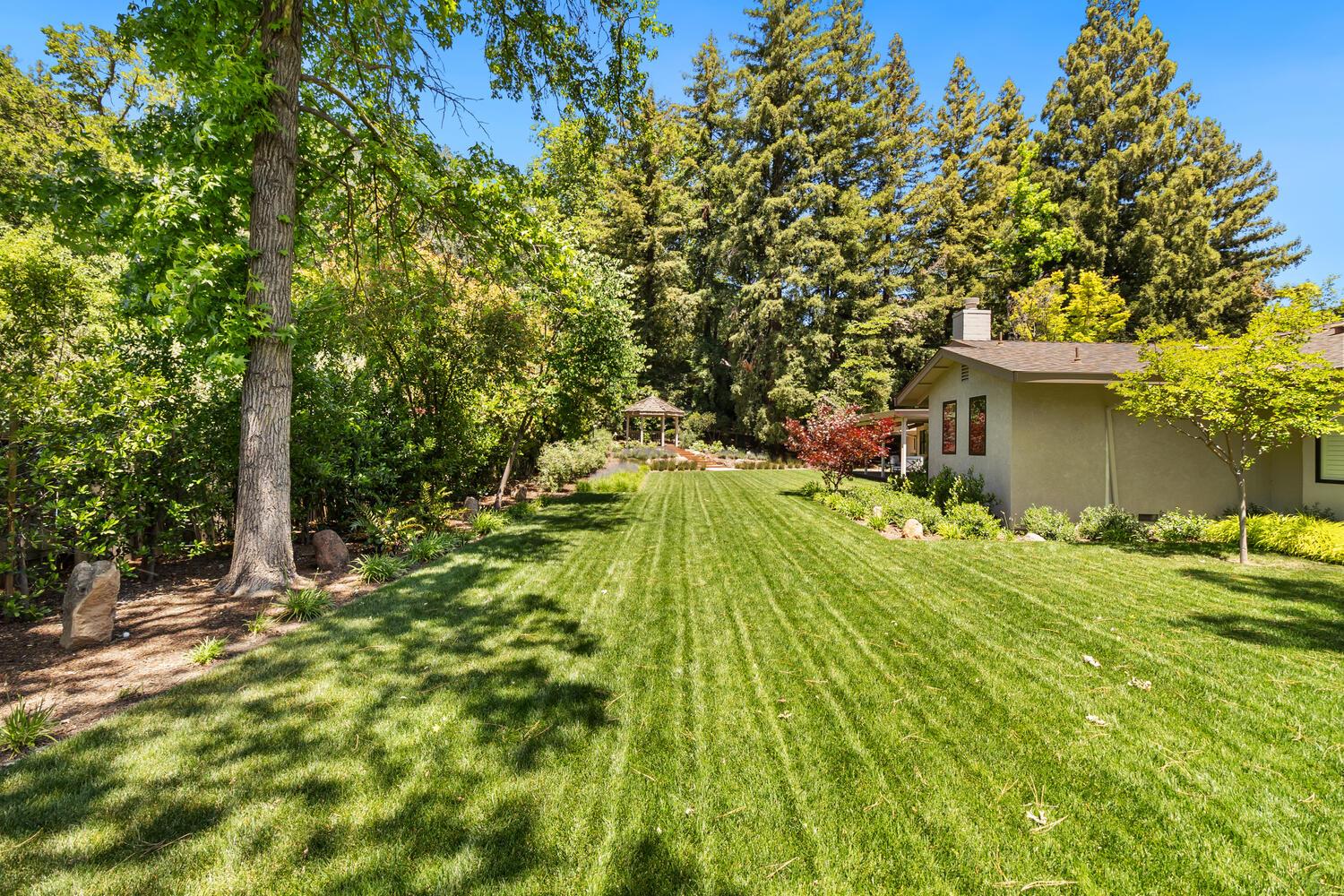 Carmichael, California, 95608, United States, 4 Bedrooms Bedrooms, ,3 BathroomsBathrooms,Residential,For Sale,1986318