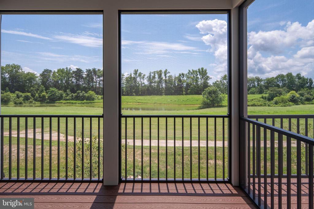 Woodbridge, Virginia, 22191, United States, 3 Bedrooms Bedrooms, ,4 BathroomsBathrooms,Residential,For Sale,1984247