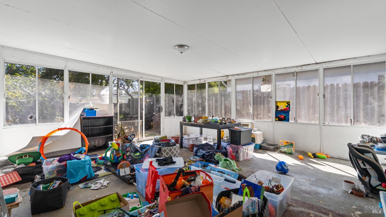 Vacaville, California, 95688, United States, 3 Bedrooms Bedrooms, ,2 BathroomsBathrooms,Residential,For Sale,1941948