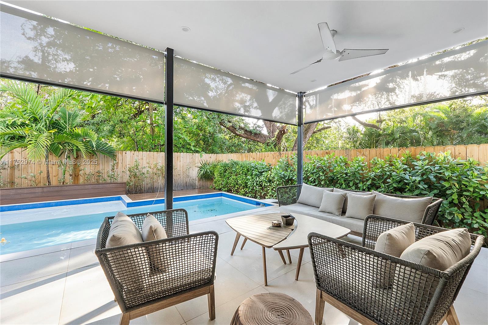 Miami, Florida, 33133, United States, 5 Bedrooms Bedrooms, ,5 BathroomsBathrooms,Residential,For Sale,1739354