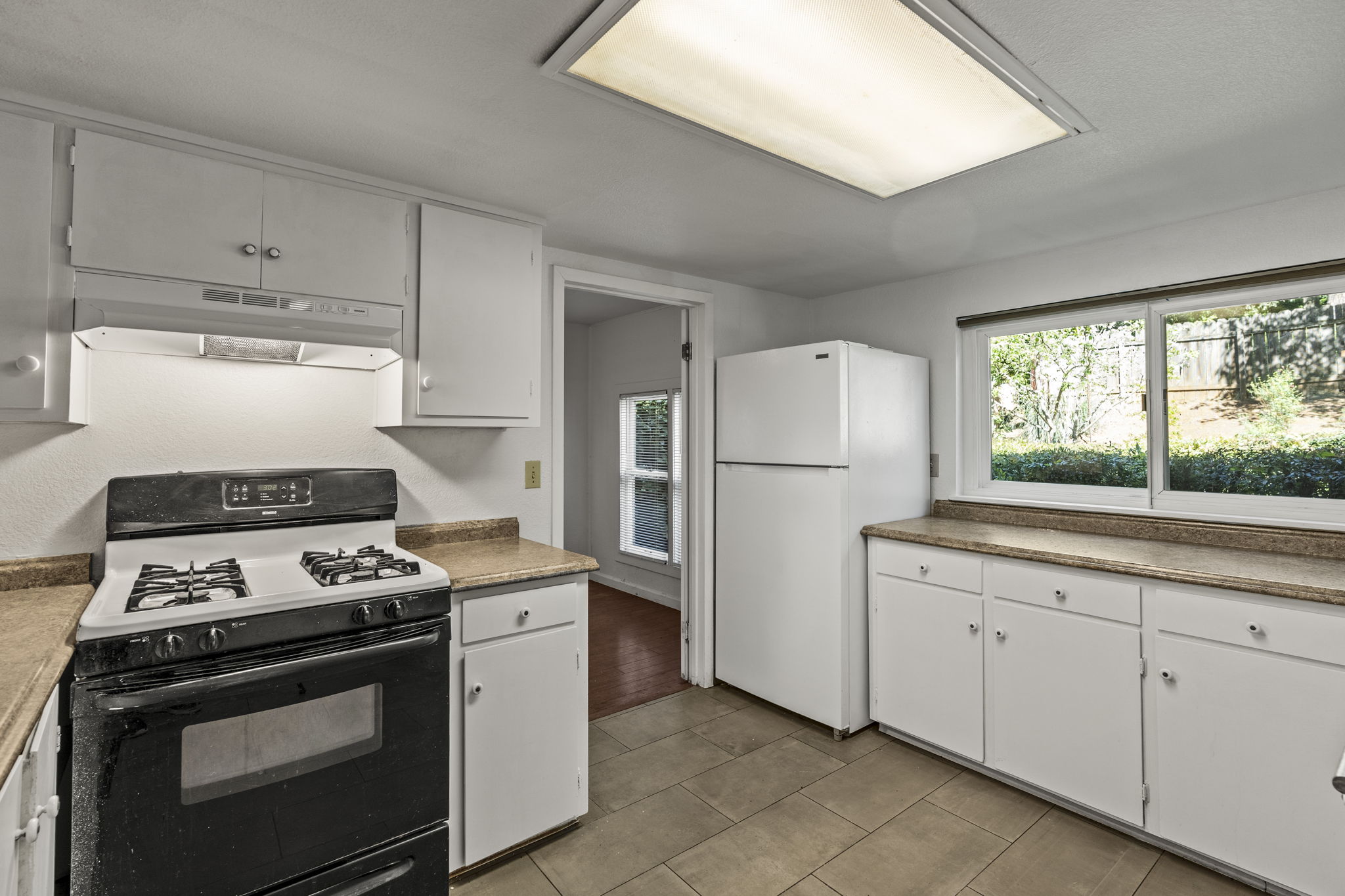  11 Lukens Pl. Angwin, CA. - 物件實景