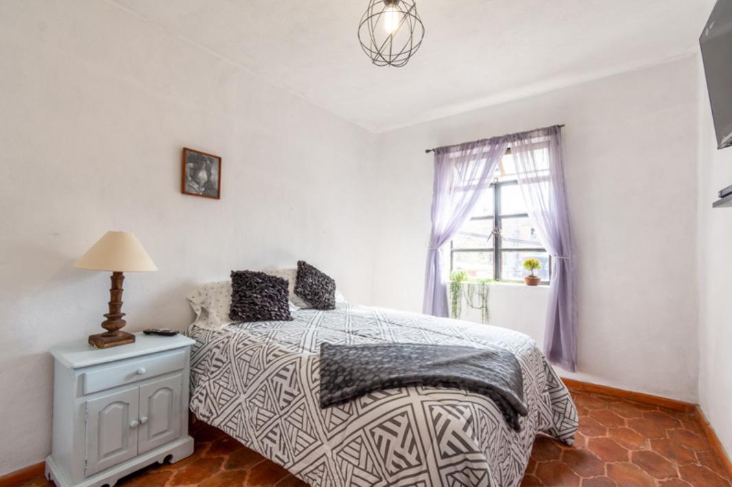Homobono, San Miguel de Allende, Guanajuato, 37700, Mexico, 3 Bedrooms Bedrooms, ,1 BathroomBathrooms,Residential,For Sale,Homobono,1440636