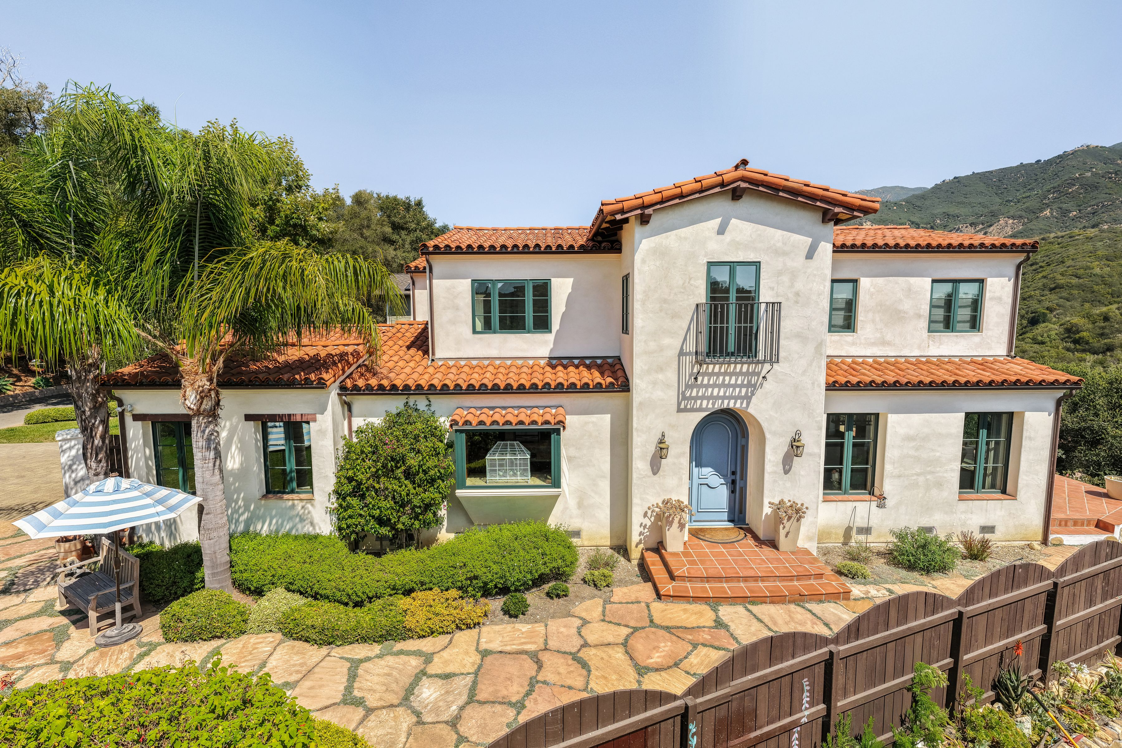  Classic Santa Barbara Home - 物件實景