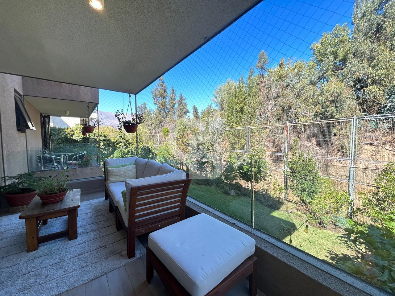 Lo Barnechea, Chile, 4 Bedrooms Bedrooms, ,4 BathroomsBathrooms,Residential,For Sale,1998331