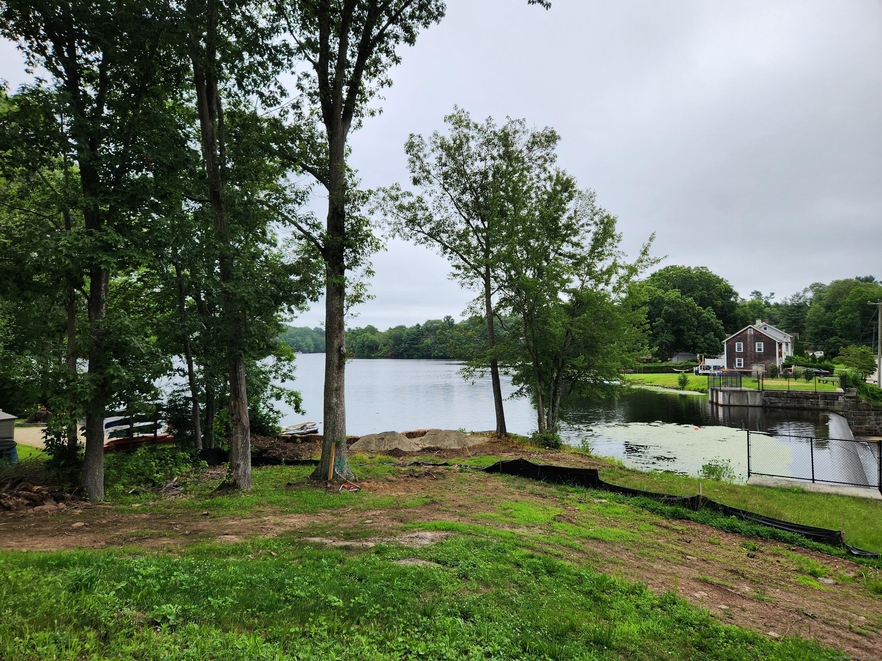 East Haddam, Connecticut, 06469, United States, 3 Bedrooms Bedrooms, ,3 BathroomsBathrooms,Residential,For Sale,1983406