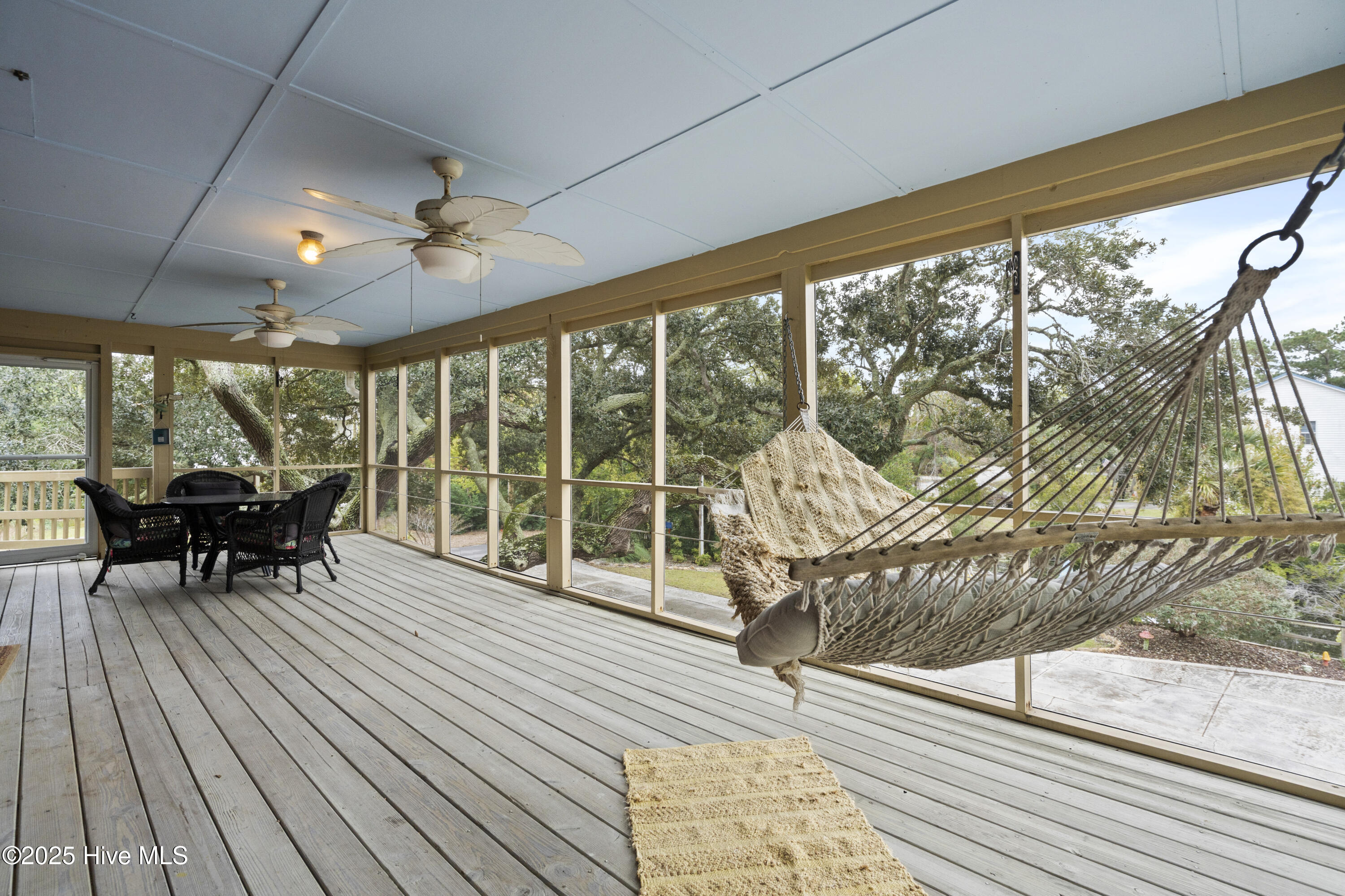 Emerald Isle, North Carolina, 28594, United States, 3 Bedrooms Bedrooms, ,3 BathroomsBathrooms,Residential,For Sale,1991113