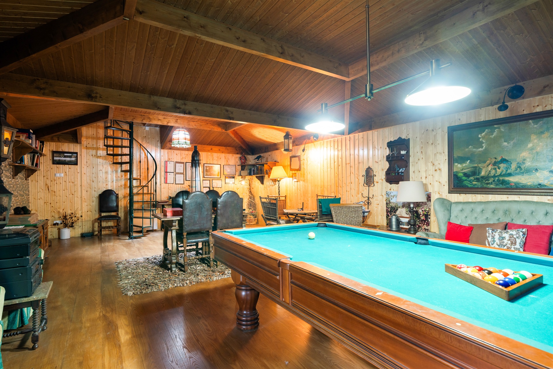  Country Estate, 5 bedrooms, for Sale - 物件實景