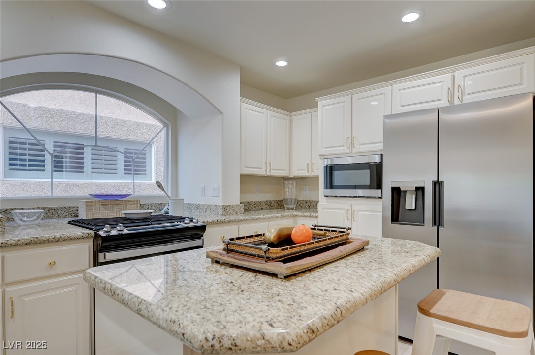 Las Vegas, Nevada, 89141, United States, 3 Bedrooms Bedrooms, ,3 BathroomsBathrooms,Residential,For Sale,1971377