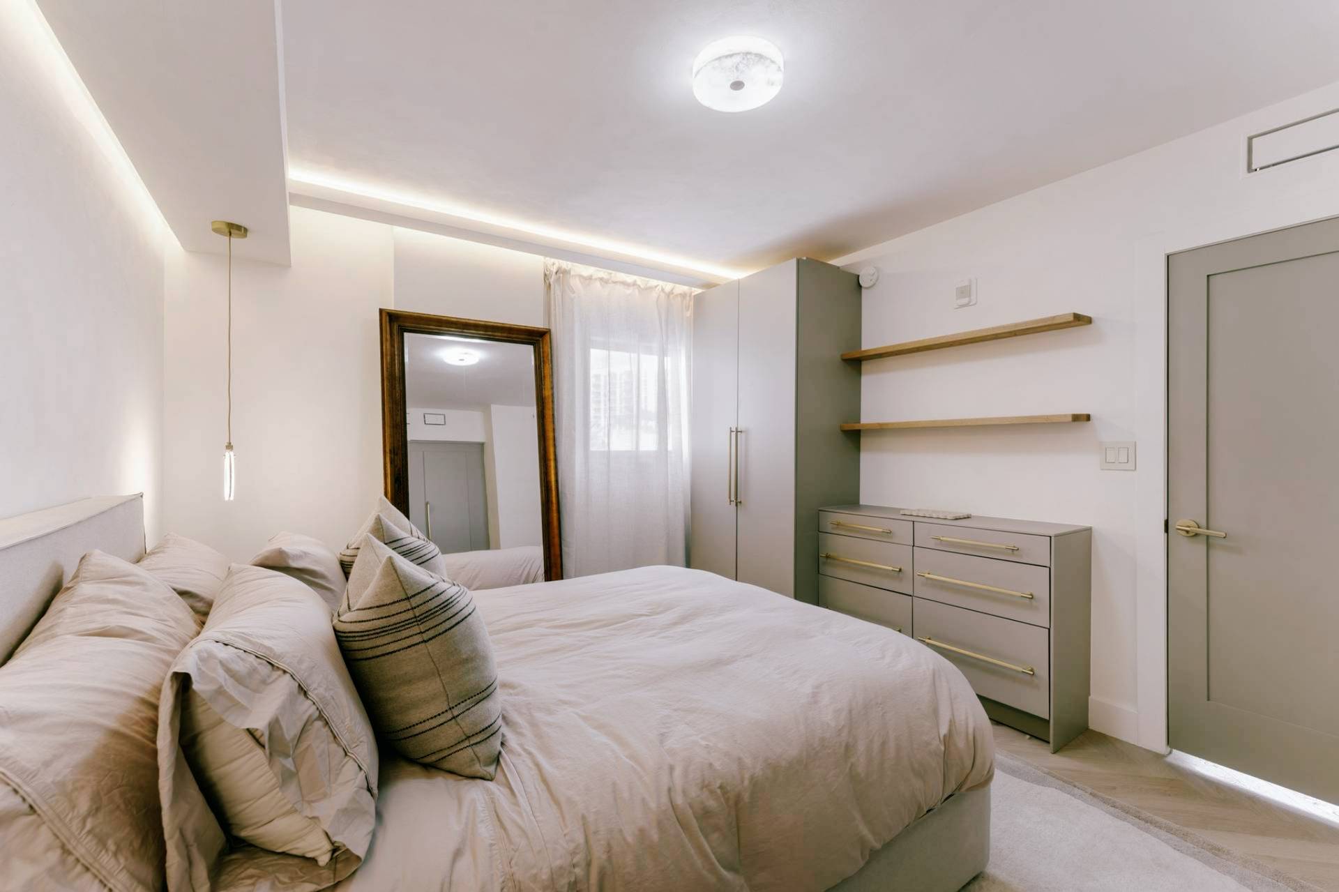  2740 SW 28th Terrace, Miami, FL, 33133 - 物件實景