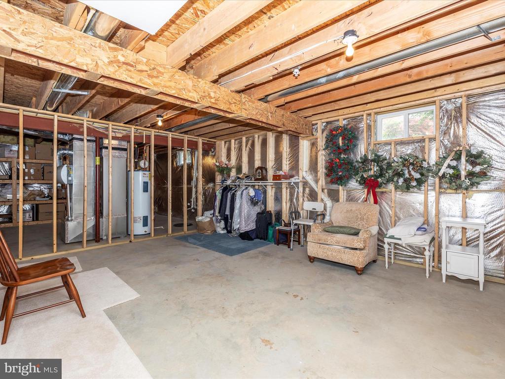 Middletown, Maryland, 21769, United States, 2 Bedrooms Bedrooms, ,3 BathroomsBathrooms,Residential,For Sale,1887633