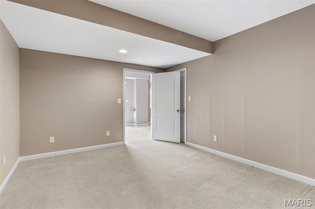 Festus, Missouri, 63028, United States, 4 Bedrooms Bedrooms, ,4 BathroomsBathrooms,Residential,For Sale,1954677