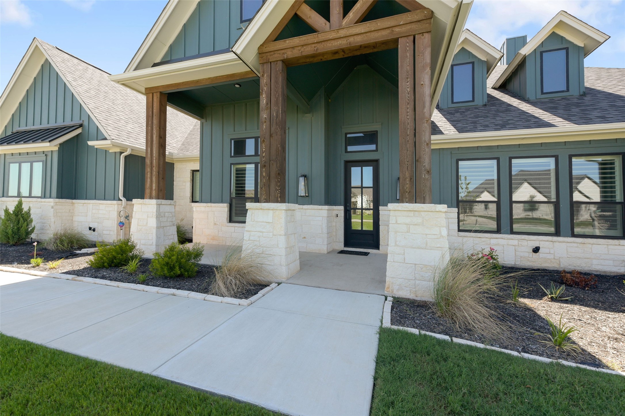 New Fairview, Texas, 76247, United States, 4 Bedrooms Bedrooms, ,3 BathroomsBathrooms,Residential,For Sale,1903817
