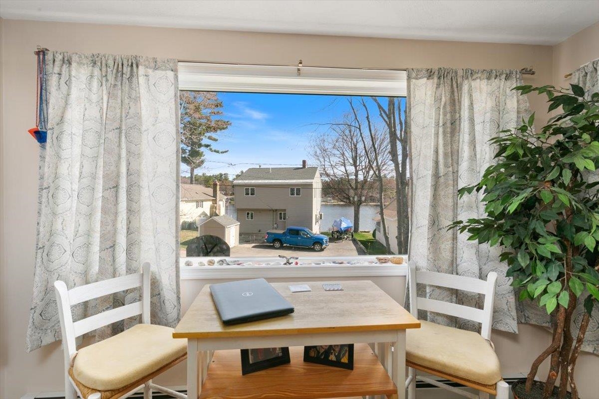 Milton, New Hampshire, 03851, United States, ,Residential,For Sale,1982719