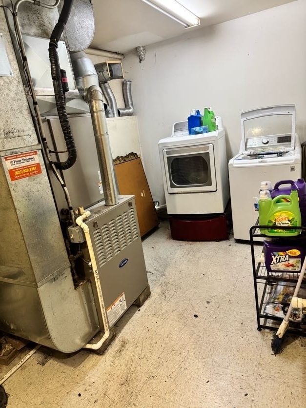 River Grove, Illinois, 60171, United States, 5 Bedrooms Bedrooms, ,4 BathroomsBathrooms,Residential,For Sale,2002992