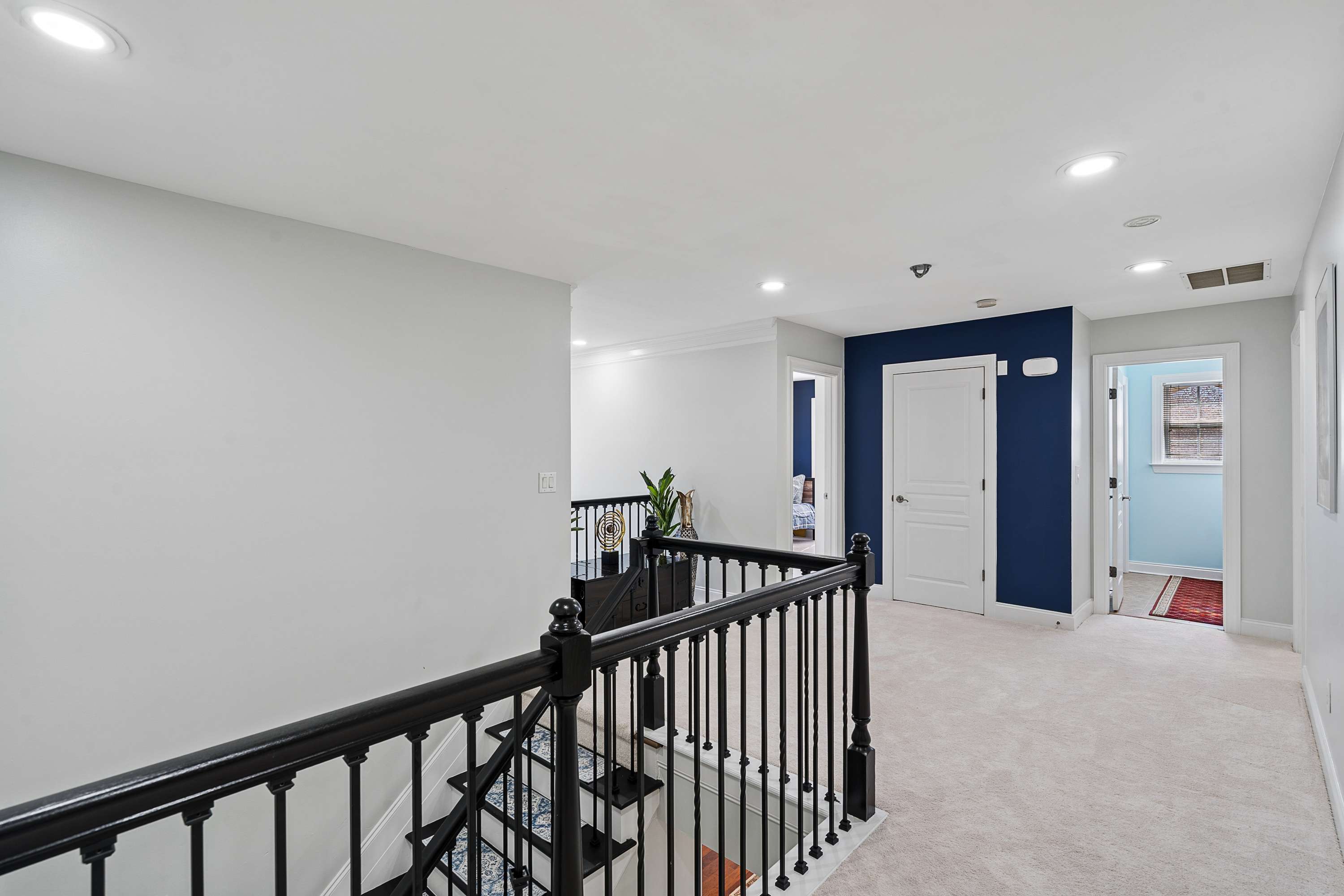  Beautifully Updated Home in Sought-After Swim and Tennis Neighborhood - 物件實景