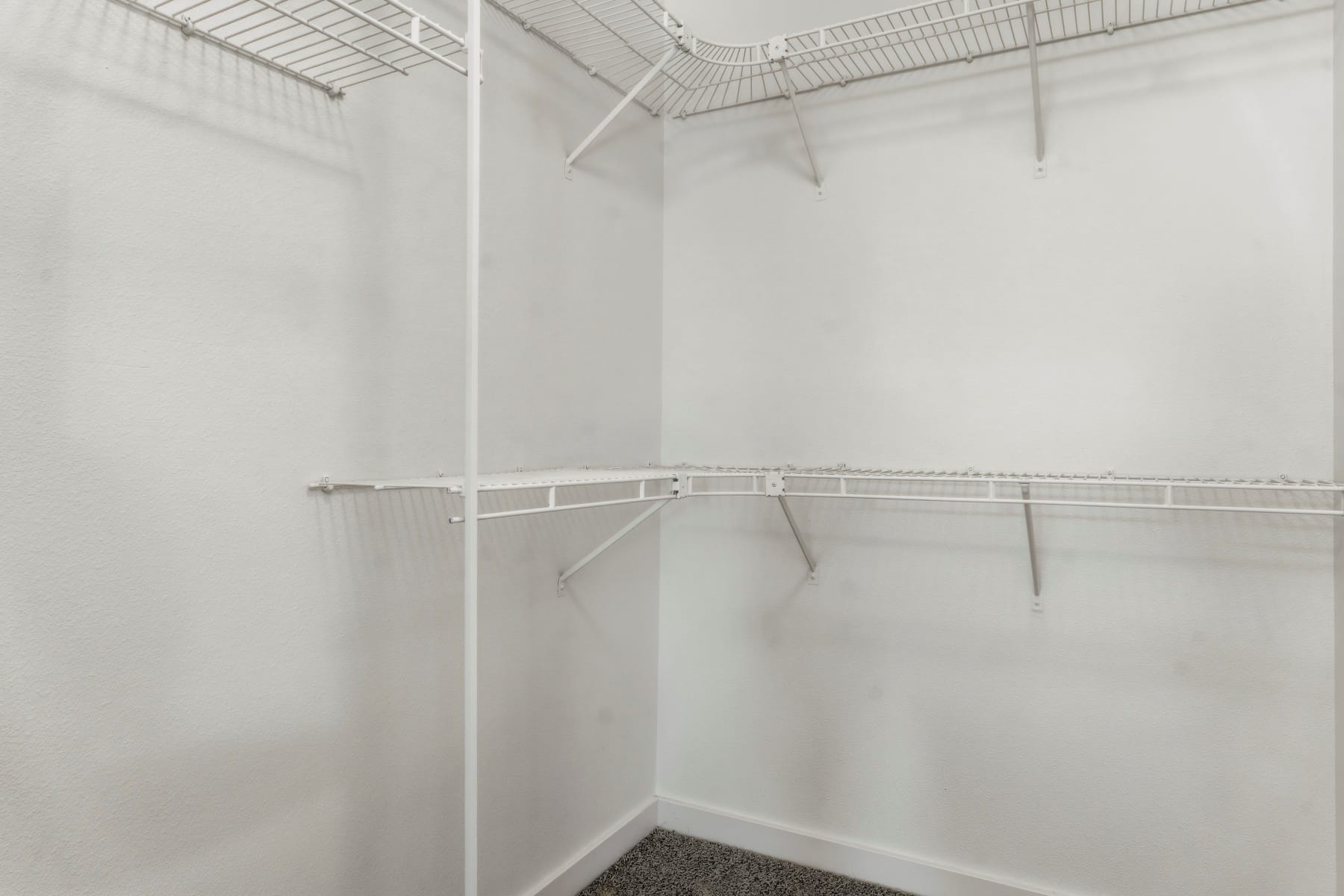  1950 SW 36th Street Redmond, OR 97756 - 物件實景