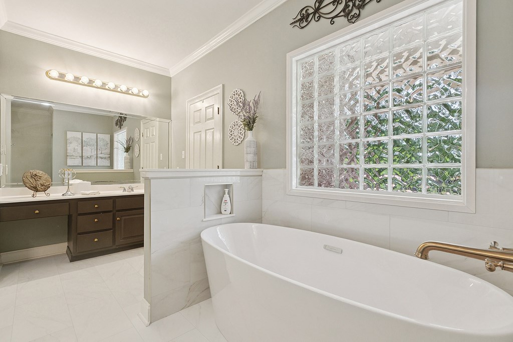 Carriere, Mississippi, 39426, United States, 4 Bedrooms Bedrooms, ,4 BathroomsBathrooms,Residential,For Sale,1961083