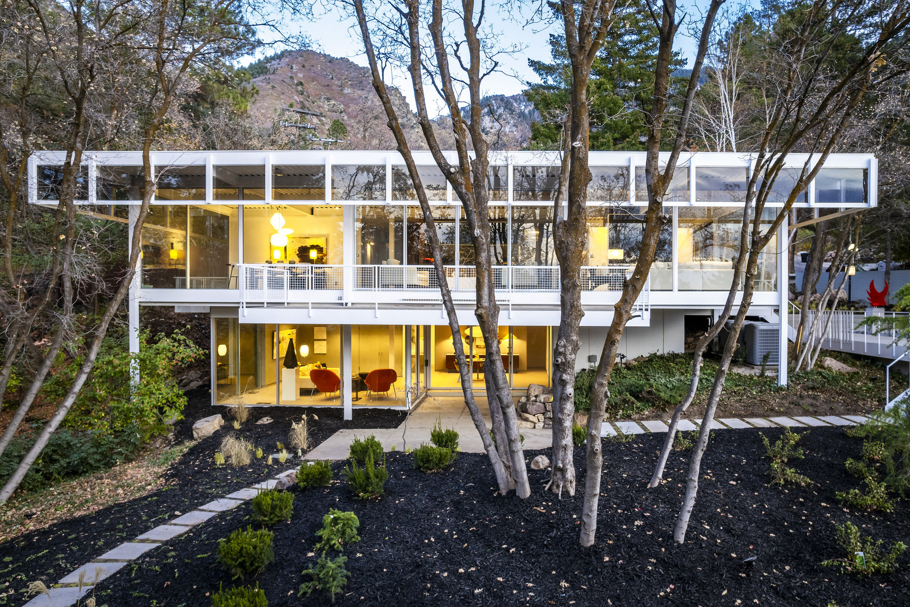  A John Sugden Modern Home in the Cove - 物件實景