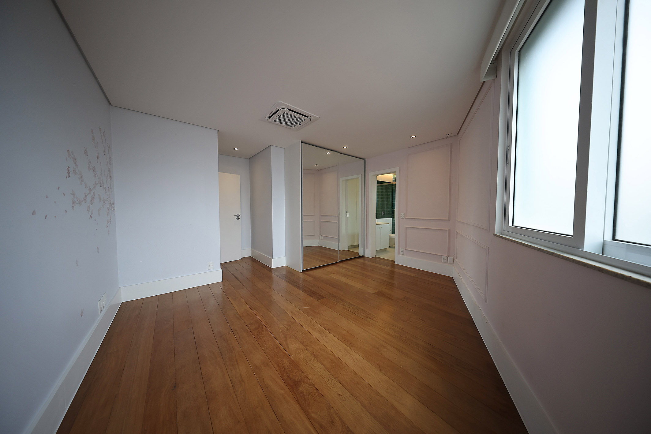  Duplex Penthouse in Jardim Oceânico, Just Steps from the Beach - 物件實景