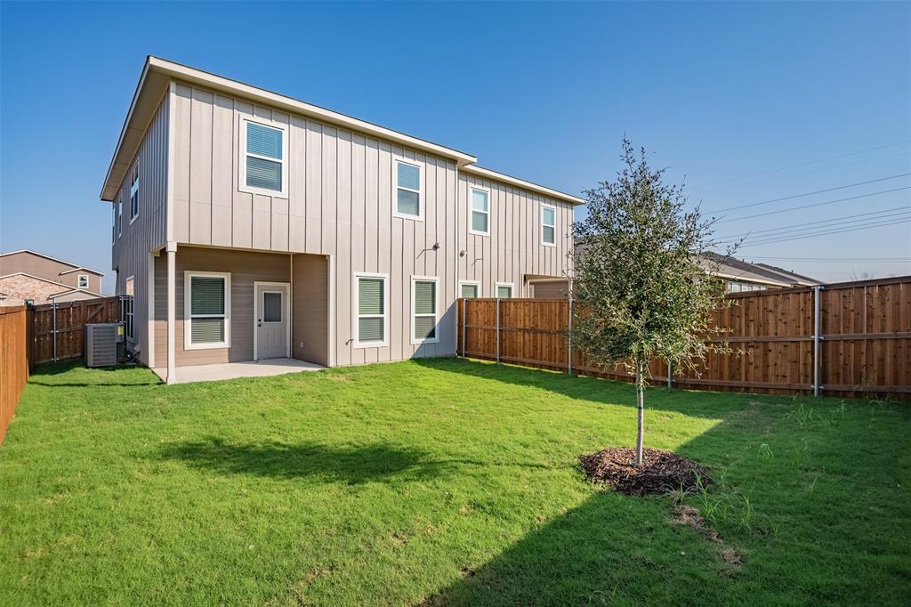 Venus, Texas, 76084, United States, 8 Bedrooms Bedrooms, ,6 BathroomsBathrooms,Residential,For Sale,1922033