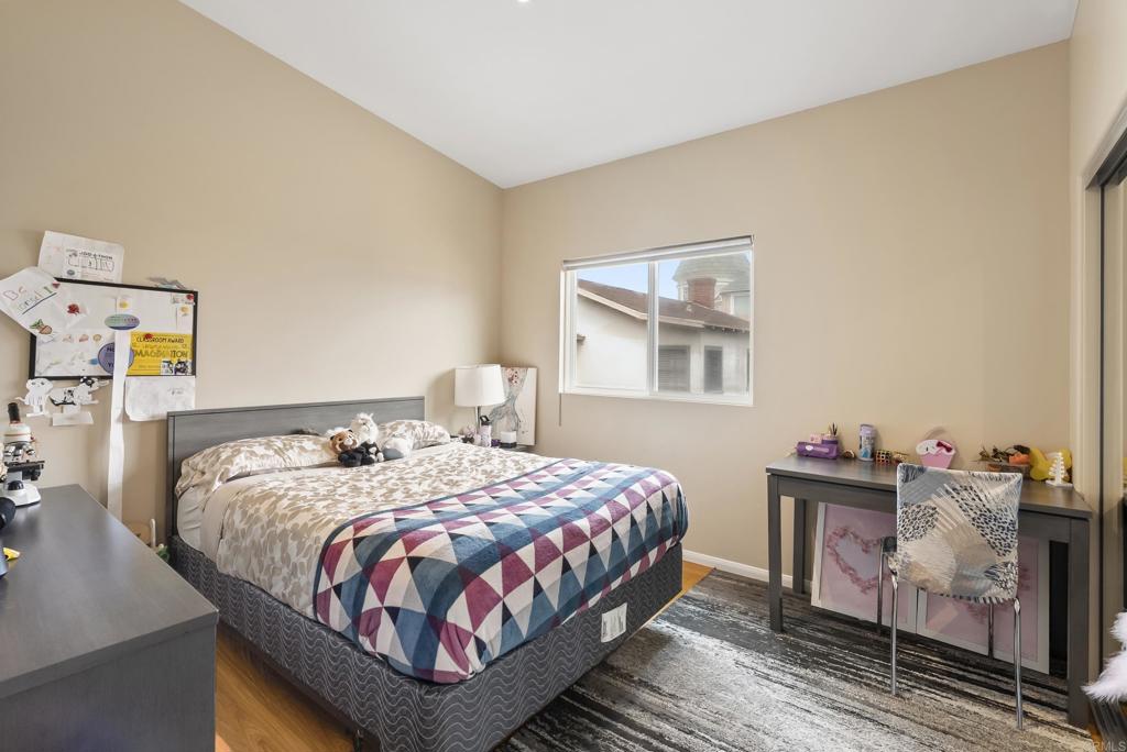 Coronado, California, 92118, United States, 3 Bedrooms Bedrooms, ,2 BathroomsBathrooms,Residential,For Sale,1991535