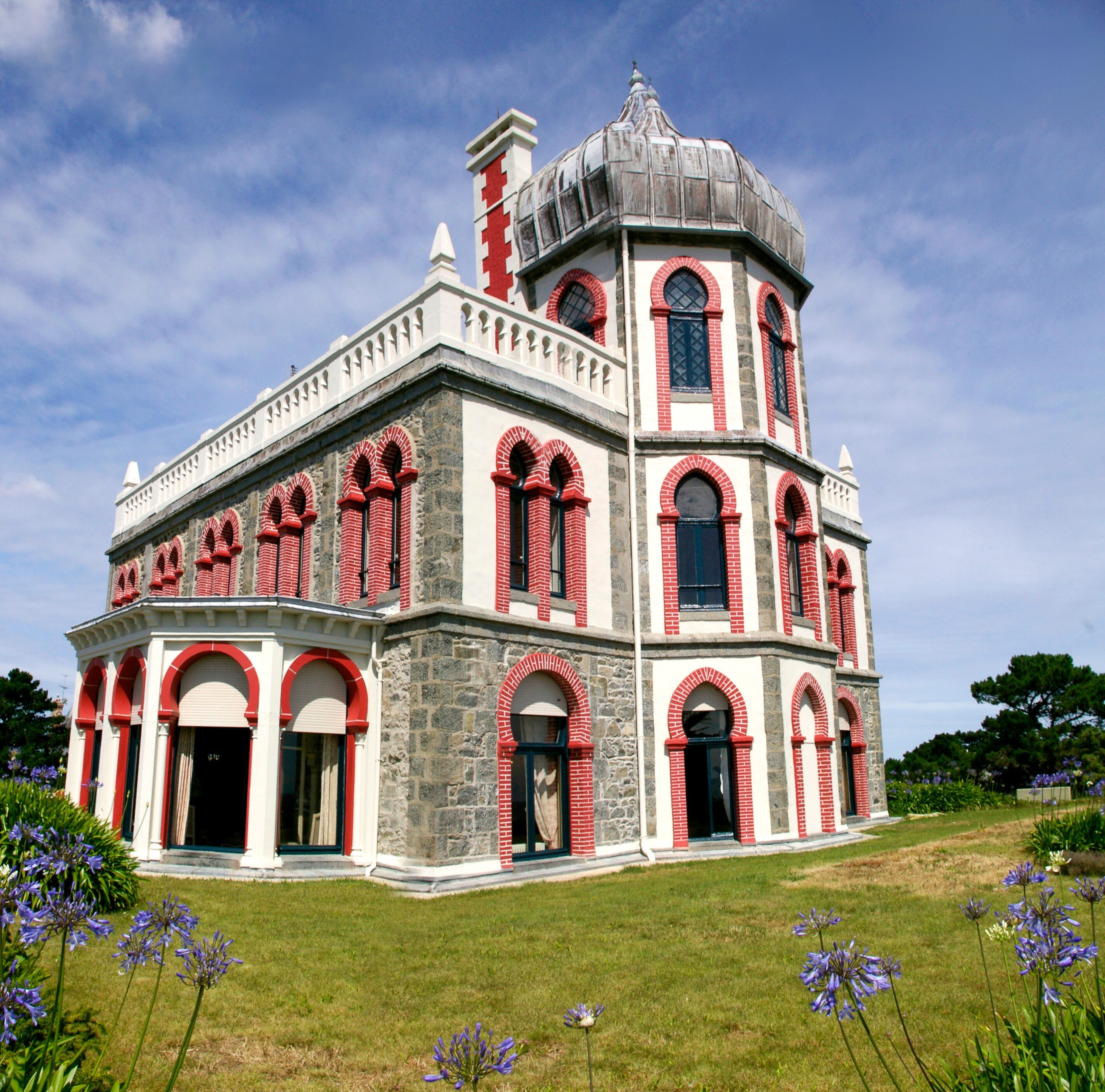  Stunning Villa built in an arabic style overlooking the sea at St Quay Portrieux - 物件實景