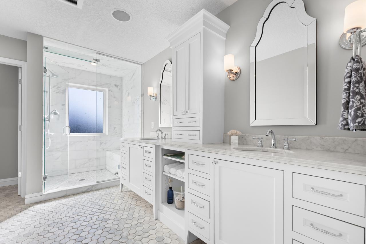 Chanhassen, Minnesota, 55317, United States, 4 Bedrooms Bedrooms, ,2 BathroomsBathrooms,Residential,For Sale,1987932